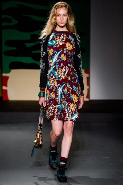 Look 8
